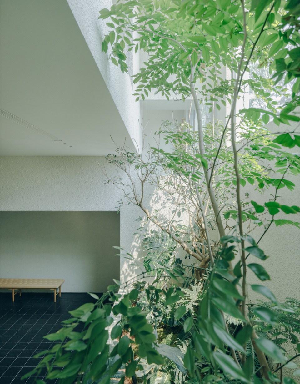 House J by Atelier About Architecture