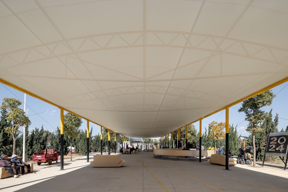 the Marquee Shed of the 2024 Dianchi Art Season by Someyoung Architects