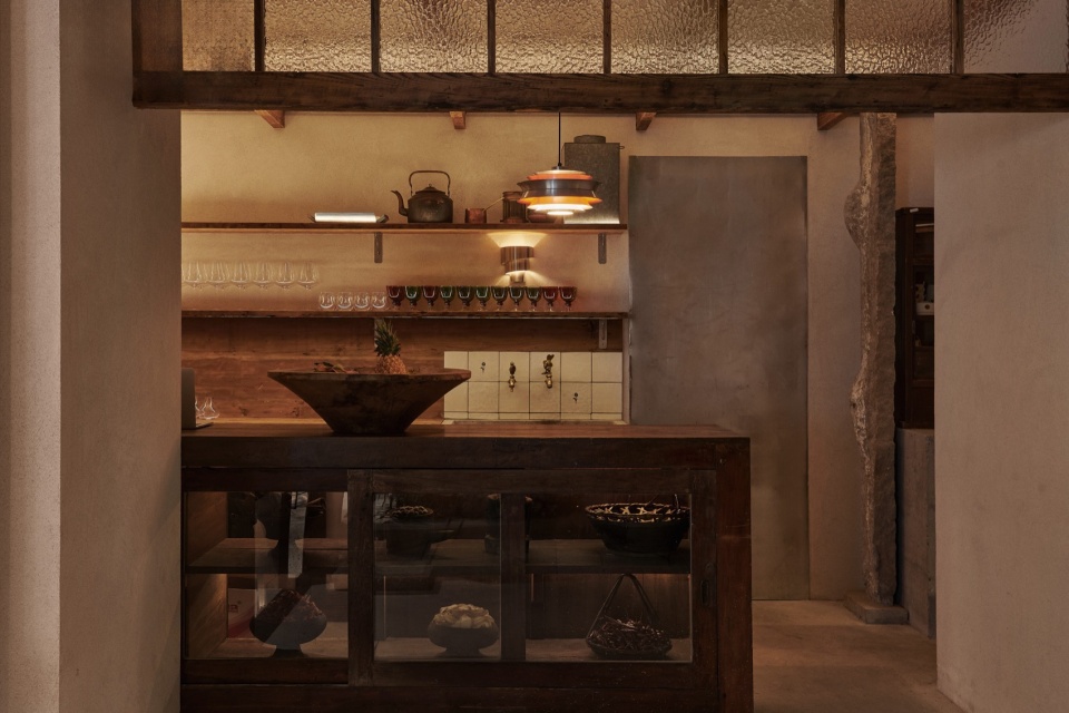 ANG HOA in Hangzhou Center by DEVOLUTION
