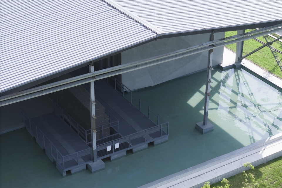 memorial exhibition hall by atelier haode
