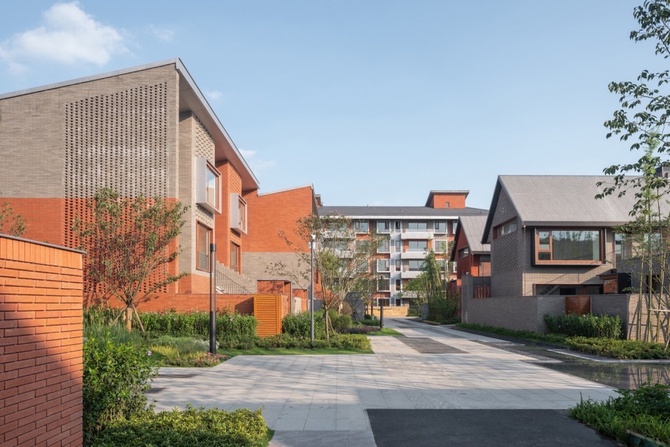 Anrenli Community by Atelier Li Xinggang