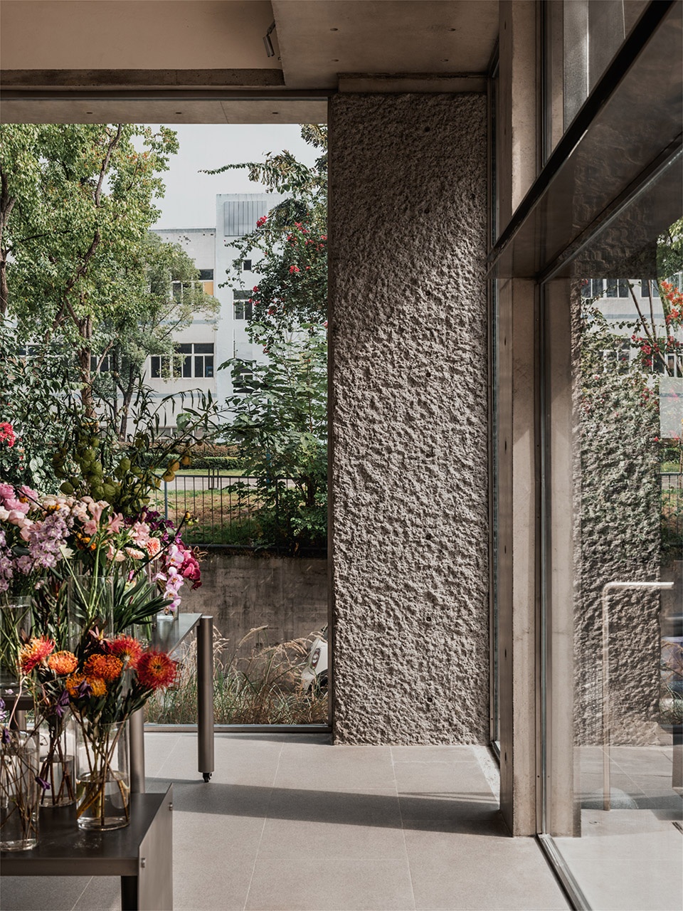 kuu florist by geemodesign