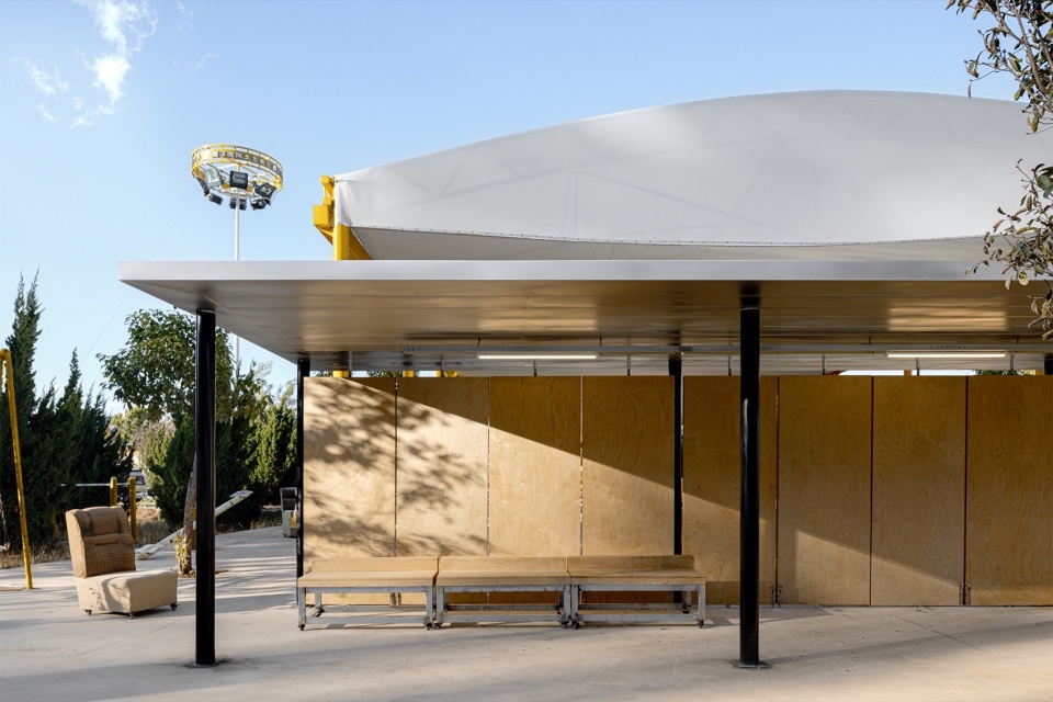 the Marquee Shed of the 2024 Dianchi Art Season by Someyoung Architects