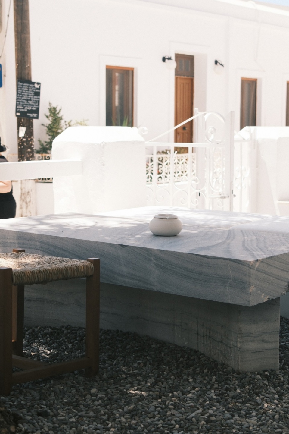 1OAM apotheke by Studio Andrew Trotter Eva Papadaki