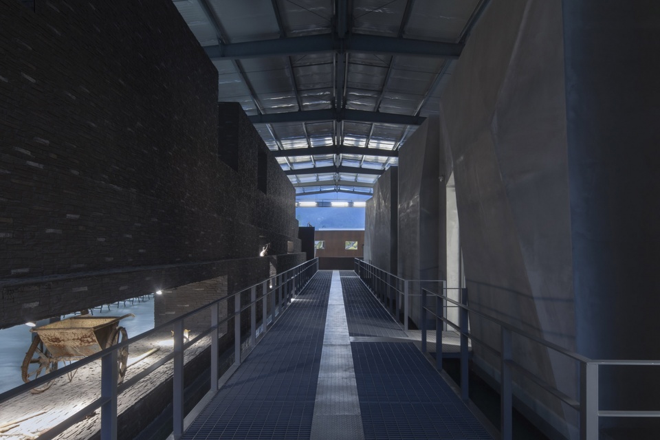 memorial exhibition hall by atelier haode