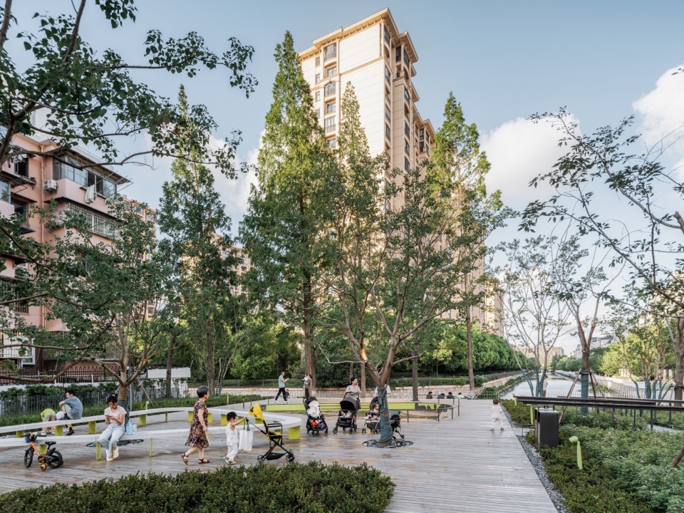 the DECK Shanghai by VIASCAPE design