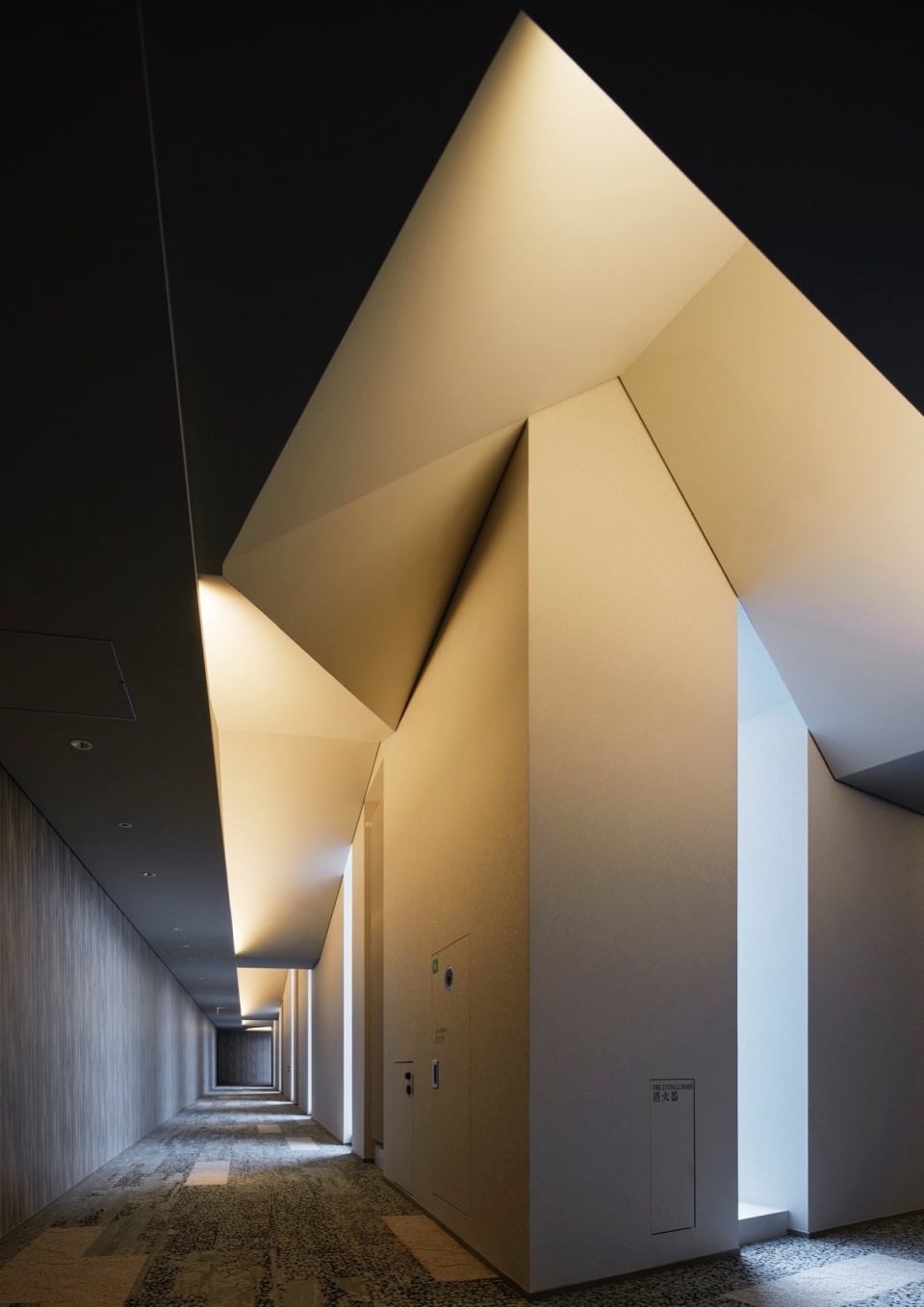 MUWA NISEKO by Nikken Sekkei Ltd