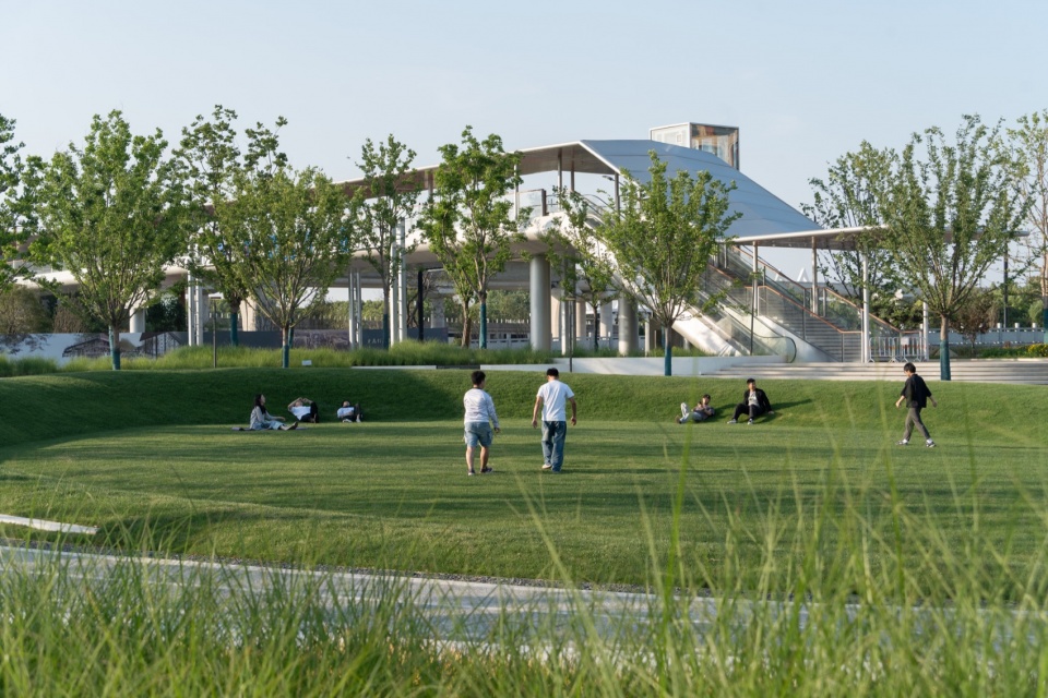 Landscape Design of Green Space on the East Side of Peiya South Road Jinze Town Shanghai by Landscape Design Department Shanghai United D...