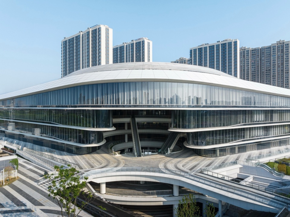 Suzhou Wujiang Songling Avenue Bus Terminal