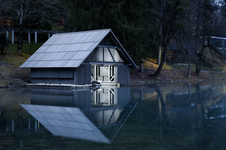 boathouse at lake bled by ofis architects