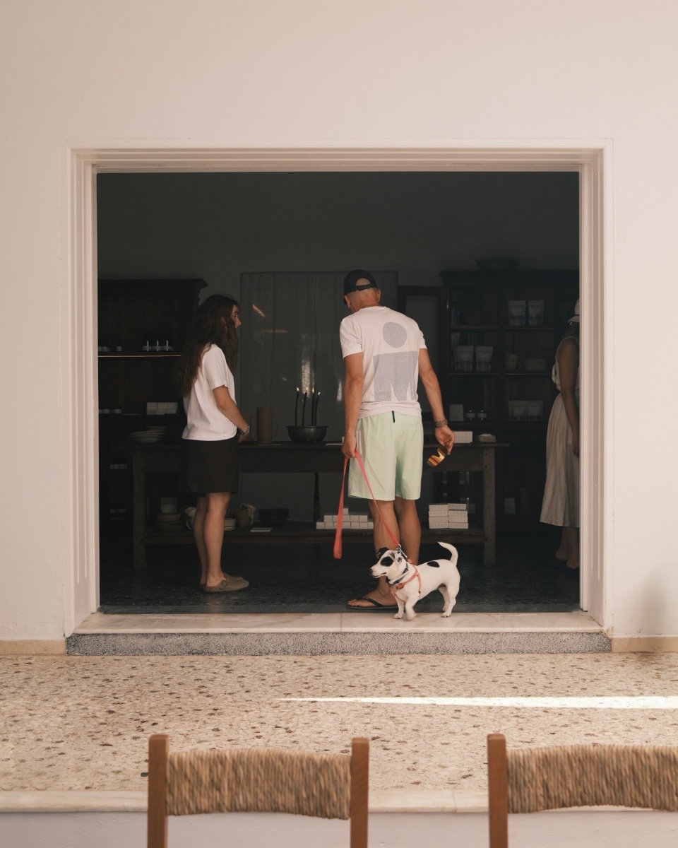 1OAM apotheke by Studio Andrew Trotter Eva Papadaki