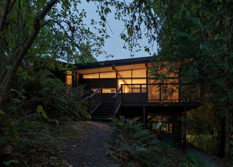 Alden Mason House by Nahoko Ueda Ueda Design Studio
