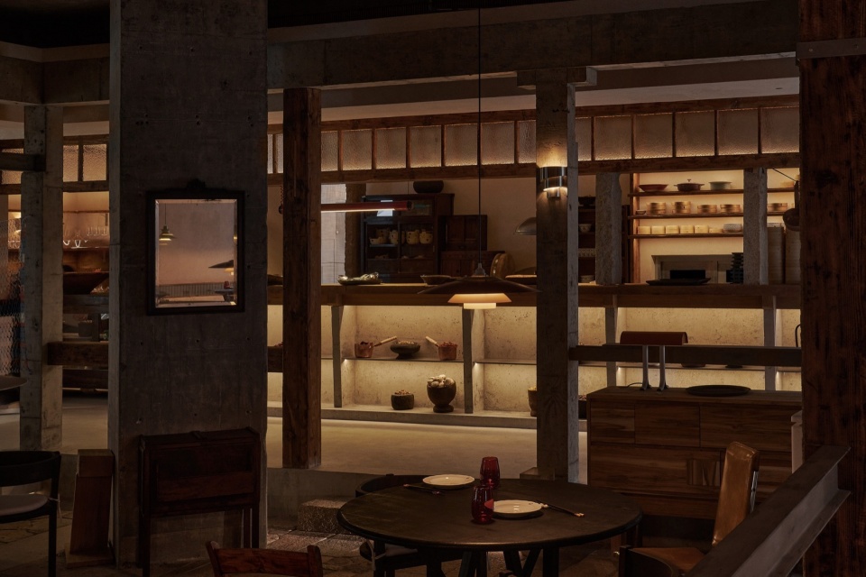 ANG HOA in Hangzhou Center by DEVOLUTION