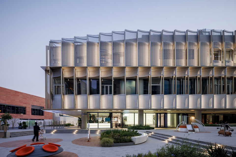 west bund dream center bldg1bldg3 by hcch studio