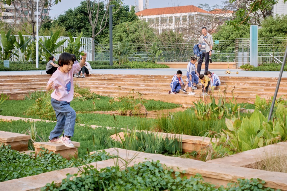 yueqing park by china southwest architectural design and research institute corp ltd shenzhen