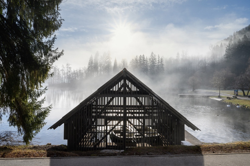 boathouse at lake bled by ofis architects
