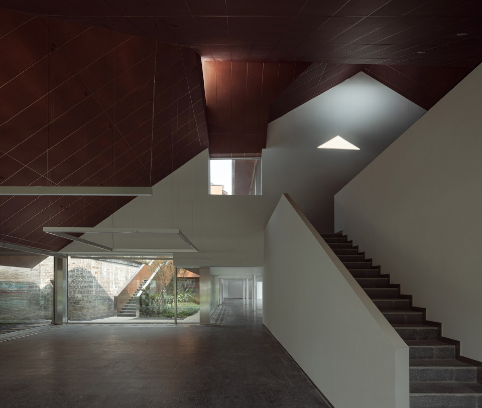 the anren tourist center by atelier lixinggang