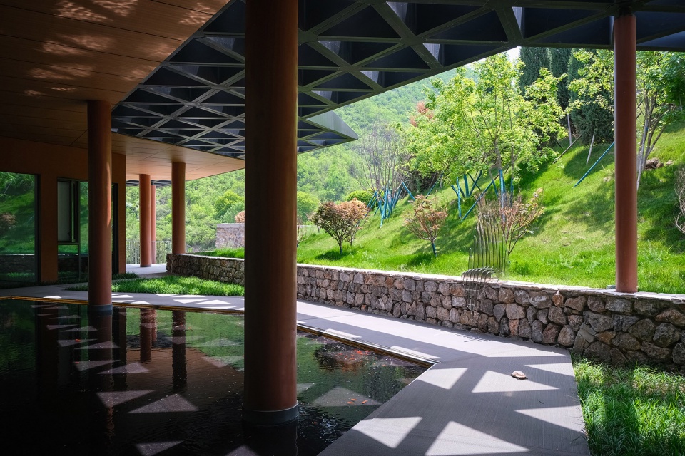 Shijiazhuang Ander Memorial Park Cloud Mirror by Archermit