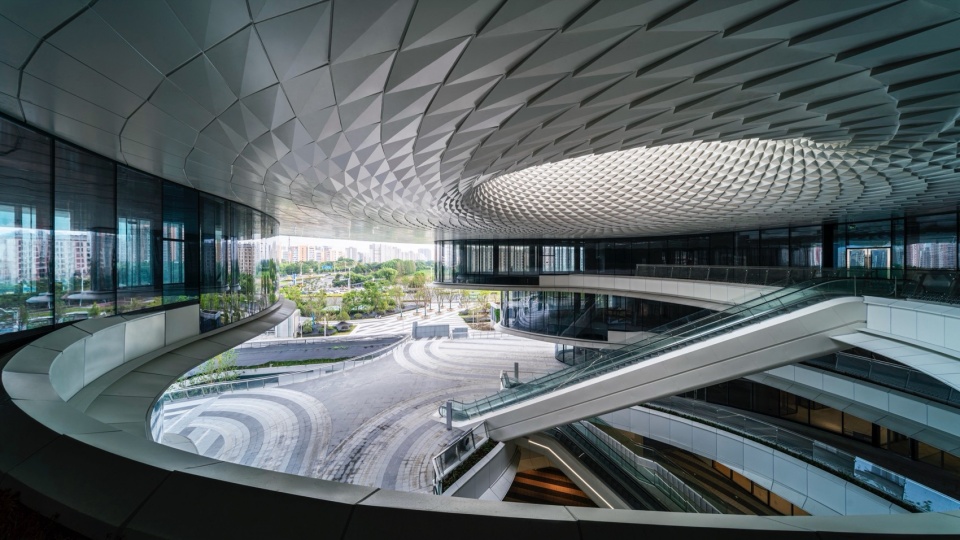 Suzhou Wujiang Songling Avenue Bus Terminal