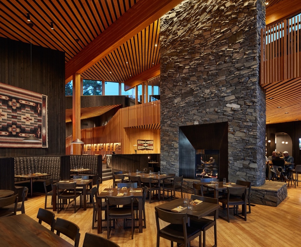 Black Butte Ranch Lodge by Hacker