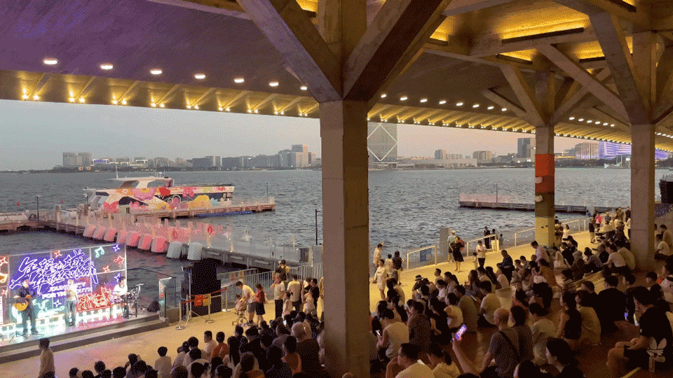 Pier One Dishui Lake by TM Studio