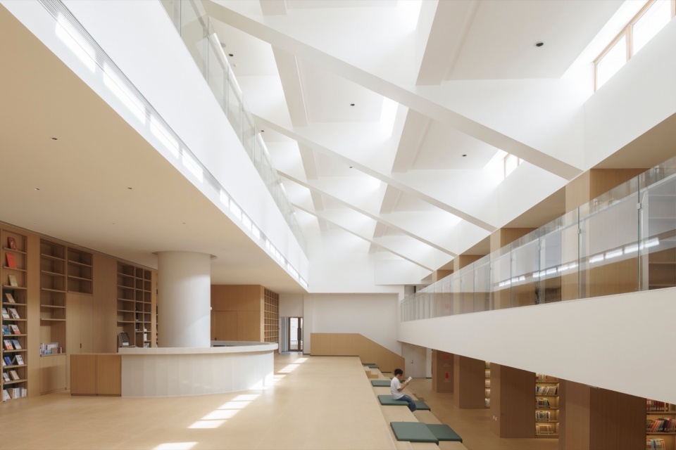 Tiemenguan Huashan High School by Jiangsu Provincial Zhongrui East China Institute of Architectural Design and Research Co Ltd Qurui Shan...