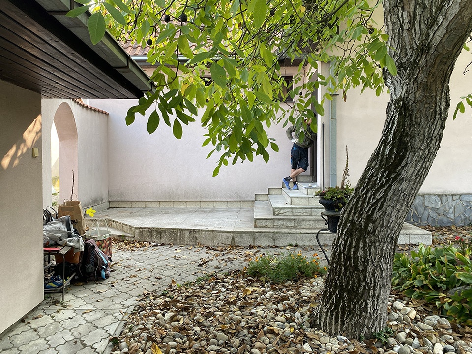 reconstruction of a reconstructed house by kilo honc