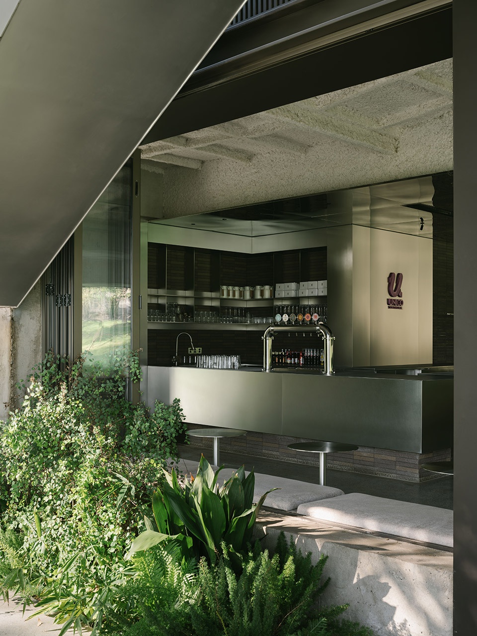 xiao teahouse mixc tree of life by guo xin space design