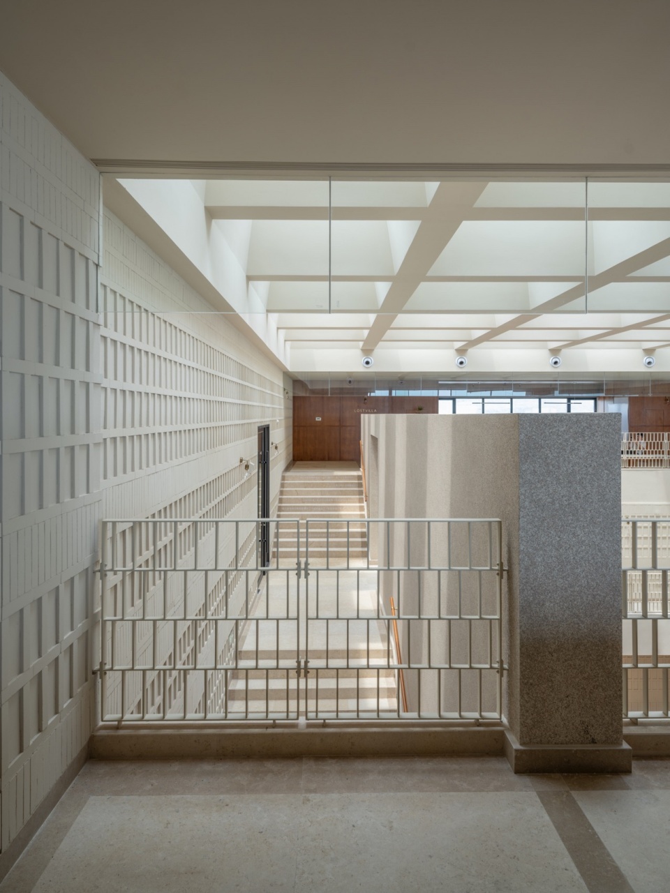 Lost Villa Huanglong Island Lighthouse Hotel by WJ STUDIO