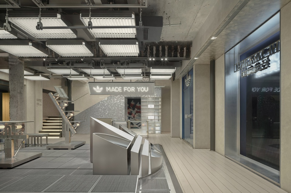 adidas originals flagship store by tomo