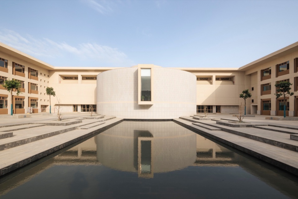 Tiemenguan Huashan High School by Jiangsu Provincial Zhongrui East China Institute of Architectural Design and Research Co Ltd Qurui Shan...