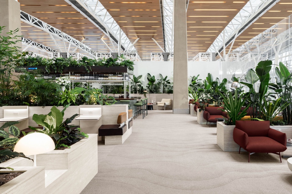 Aspire Westjet garden – by MRDK – Photos © David Dworkind 1