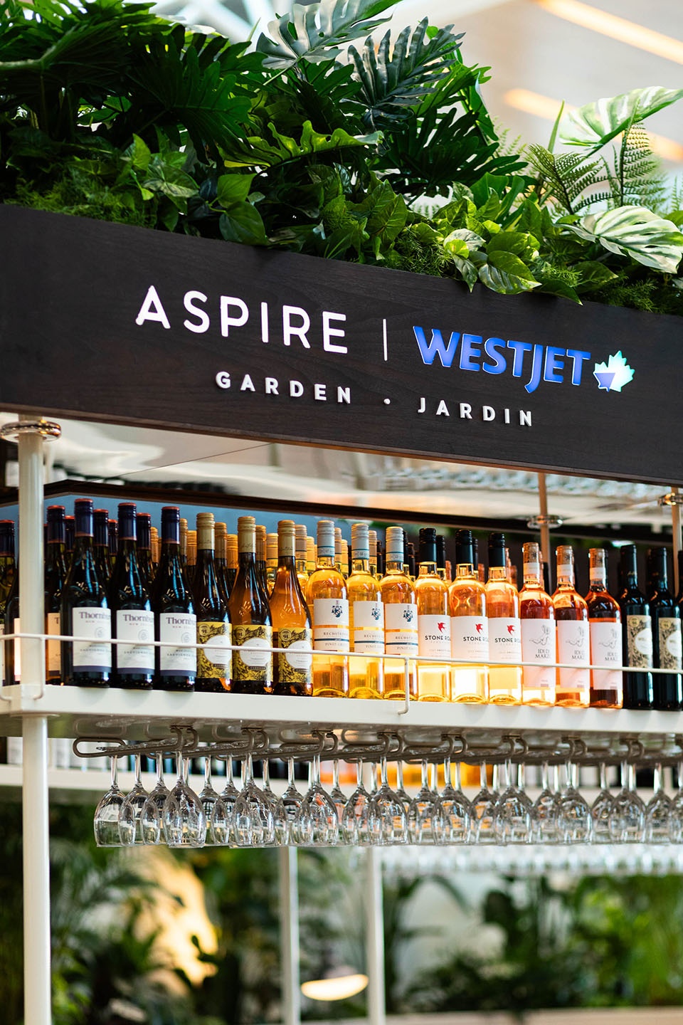 Aspire Westjet garden – by MRDK – Photos © David Dworkind 20
