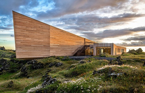Snæfellsjökull国家公园游客中心，冰岛 / Arkis Architects