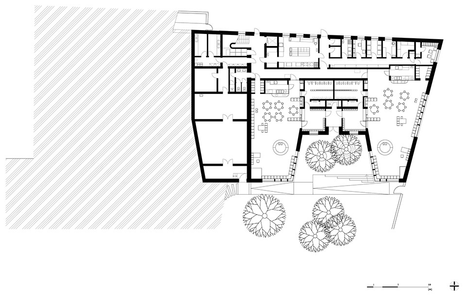 fulnek kindergarten by xtopix architekti