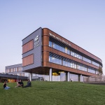 威奇托州立大学巴顿商学院–伍尔西楼，美国 / Gensler