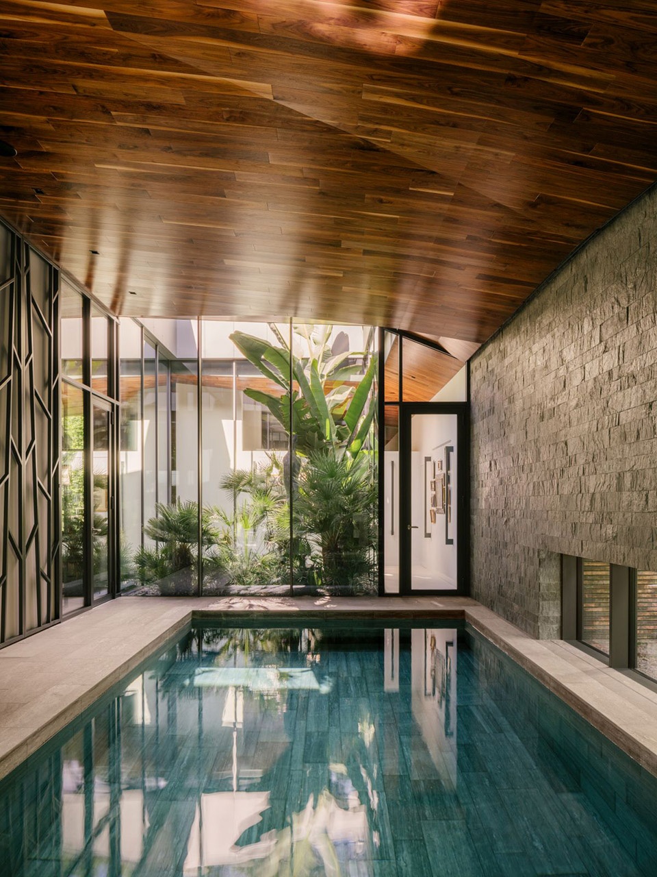 the travelers house by bbgk architekci