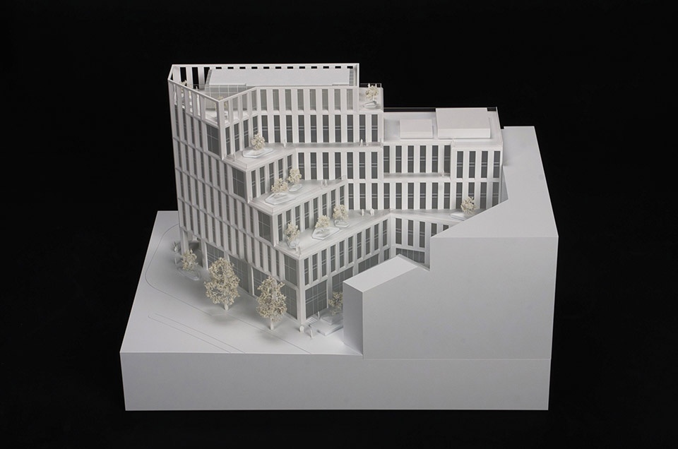 b one office building by cfmoller architects