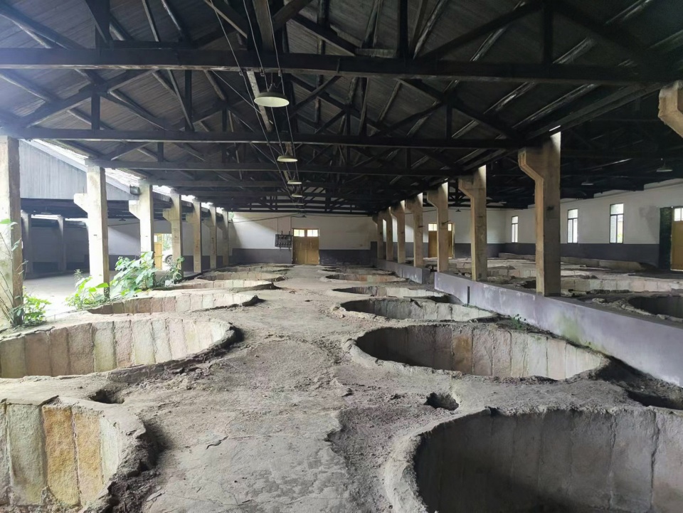 fushan alunite crystallization ponds by flip studio