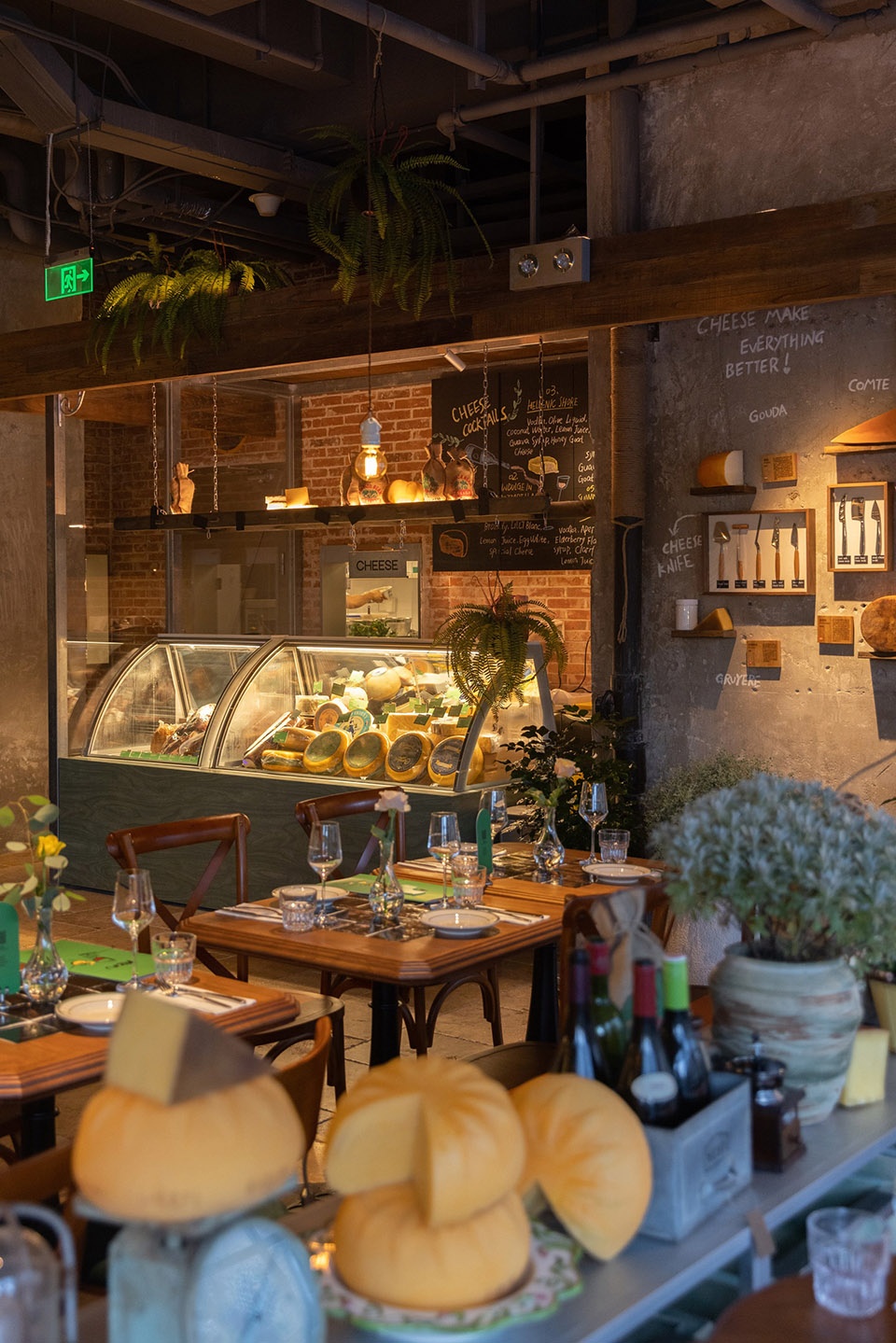 mozzarella e vino bund source store by pure design