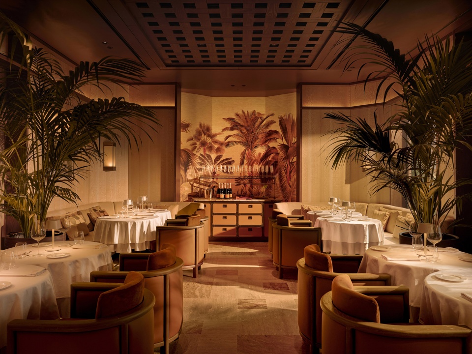 esca restaurant by urbanjobs