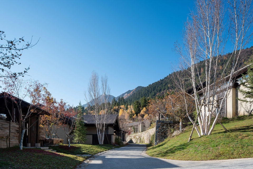 ritz carton reserve in jiuzhaigou by cswadi watg