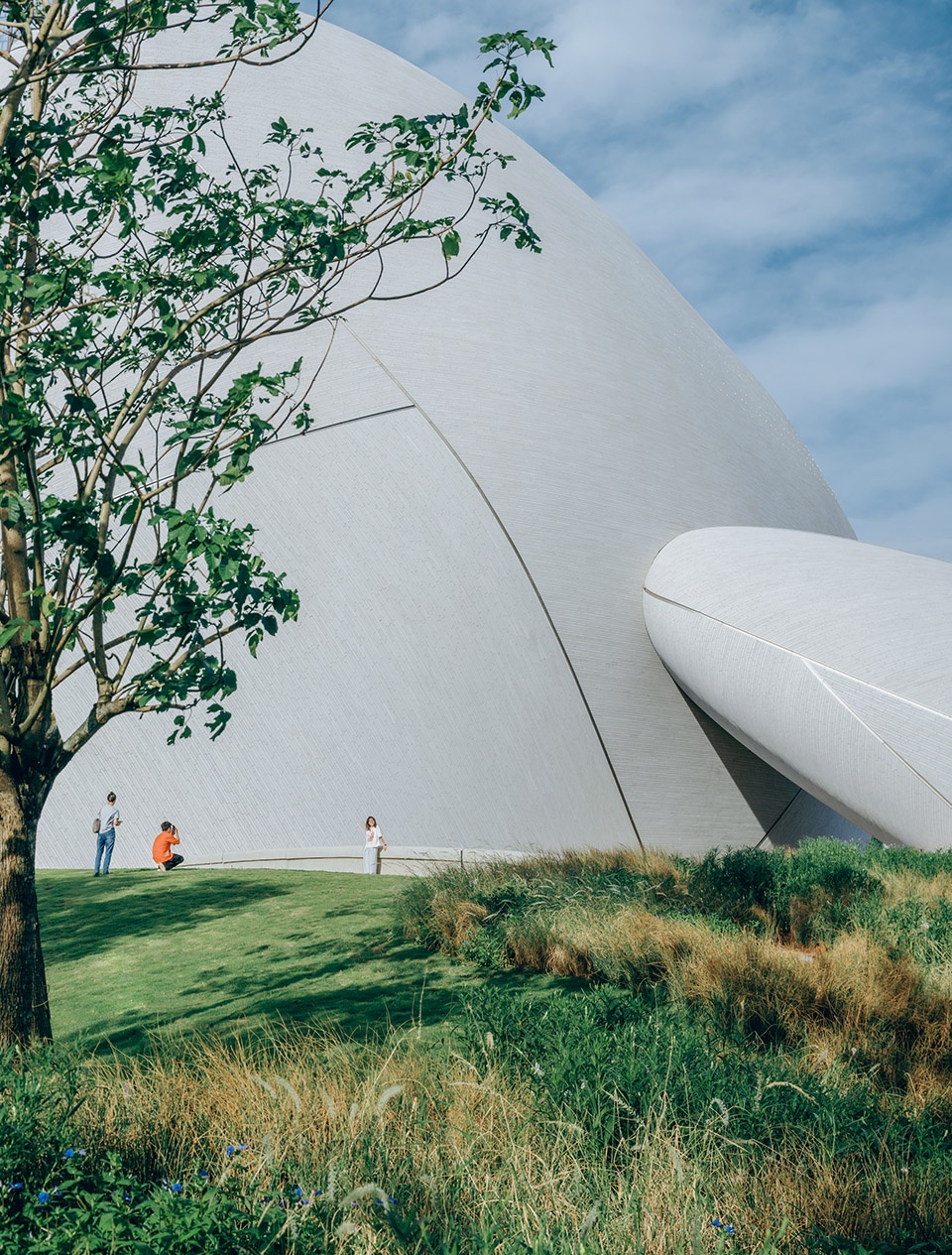 shenzhen bay cultural square by mad