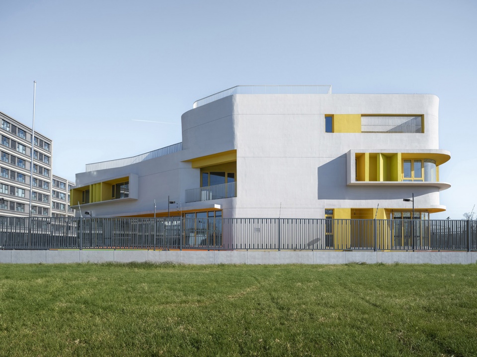 beijing shunyi gaoliying kindergarten by mat office
