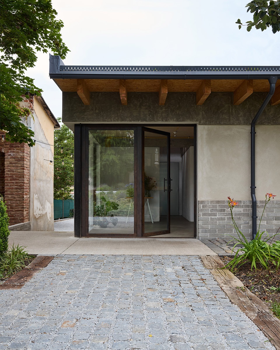 kraffer garden by matej sebek architekti atelier za mak