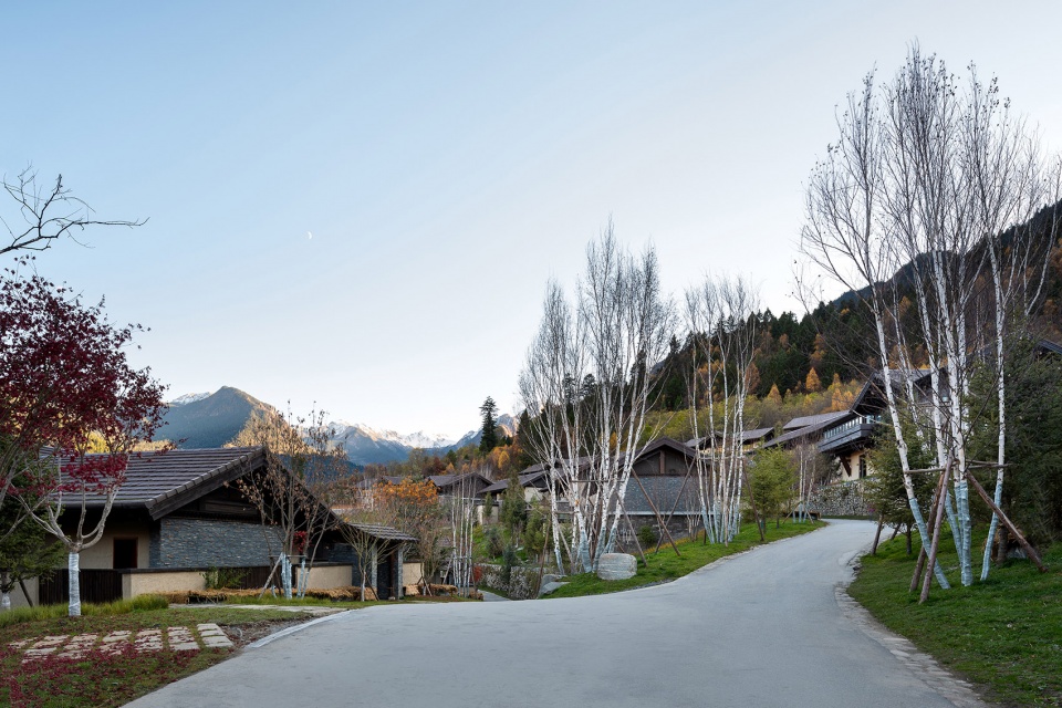 ritz carton reserve in jiuzhaigou by cswadi watg
