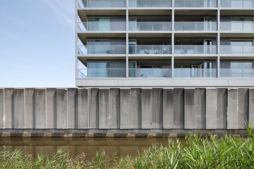 social housing complex de vrijheid amsterdam by atelier kempe thill architects and planners
