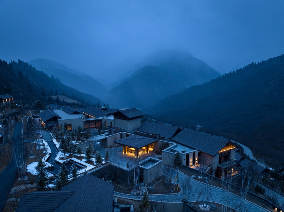 ritz carton reserve in jiuzhaigou by cswadi watg