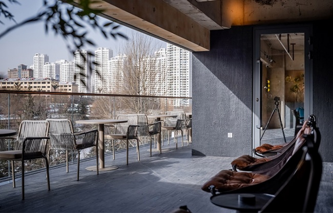  Xining IM FINE First Store by Guo Xin Space Design