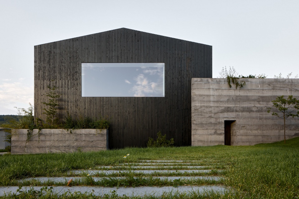 janosik headquarters and showroom by jakub janosik